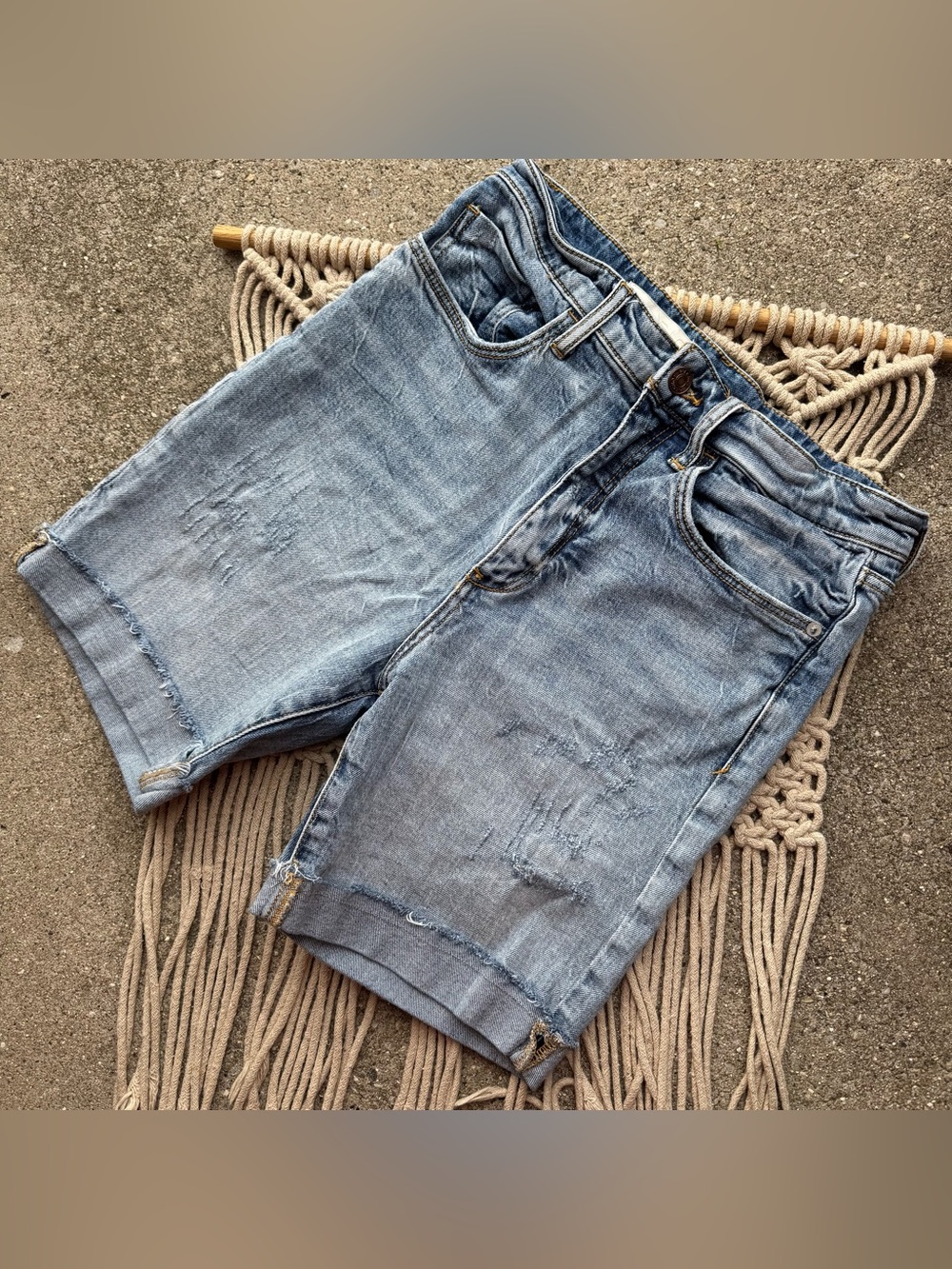 Pilcro Jean Shorts Size 26